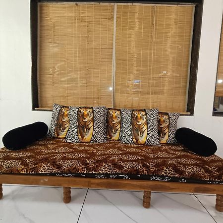 Leopard Farmhouse Mhow Ngoại thất bức ảnh
